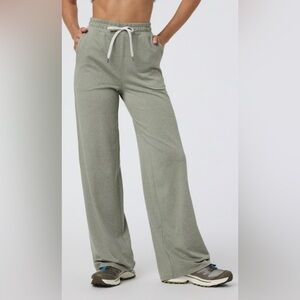 Vuori Halo Essential Wideleg